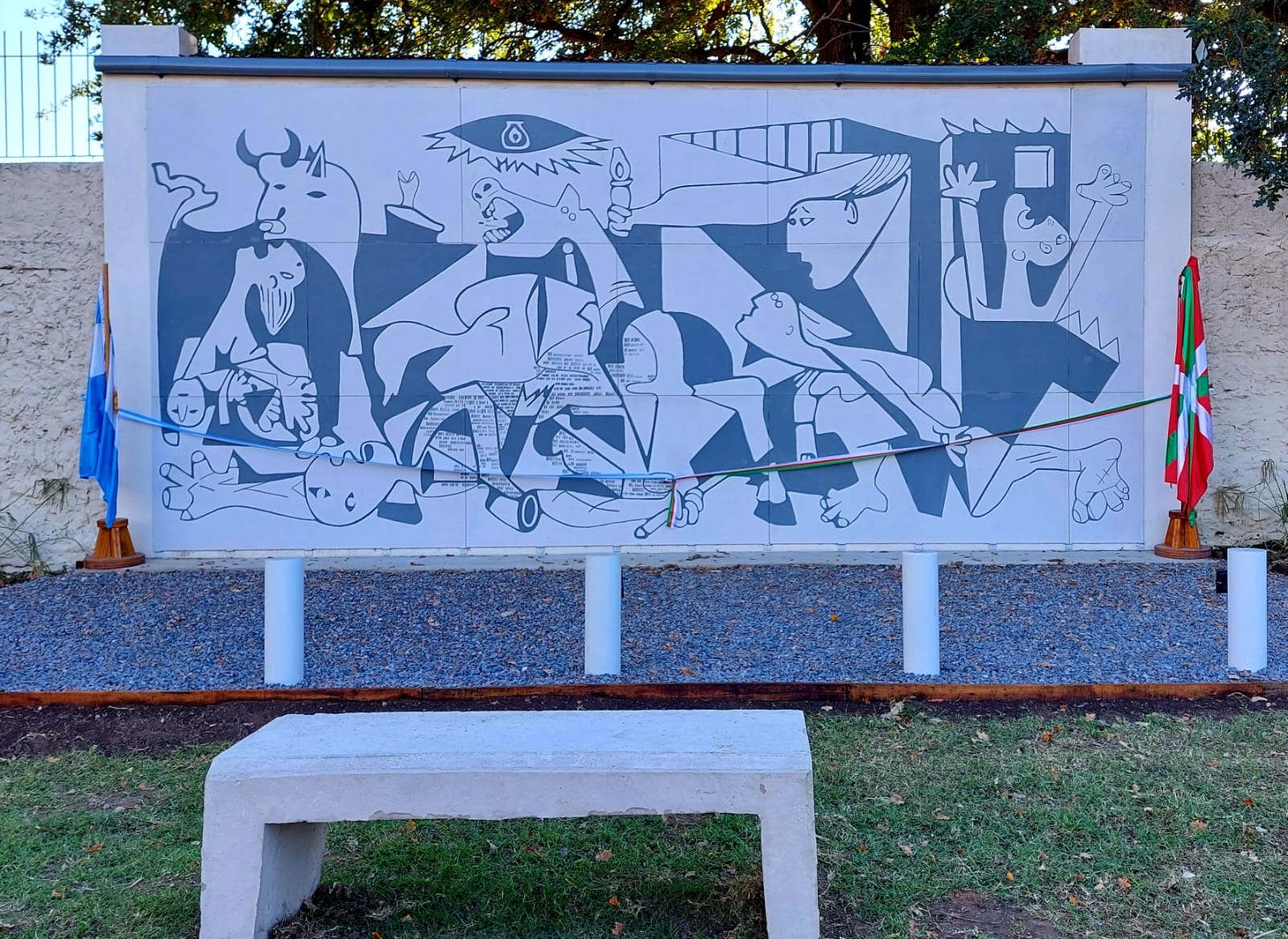 mural del guernica de picasso